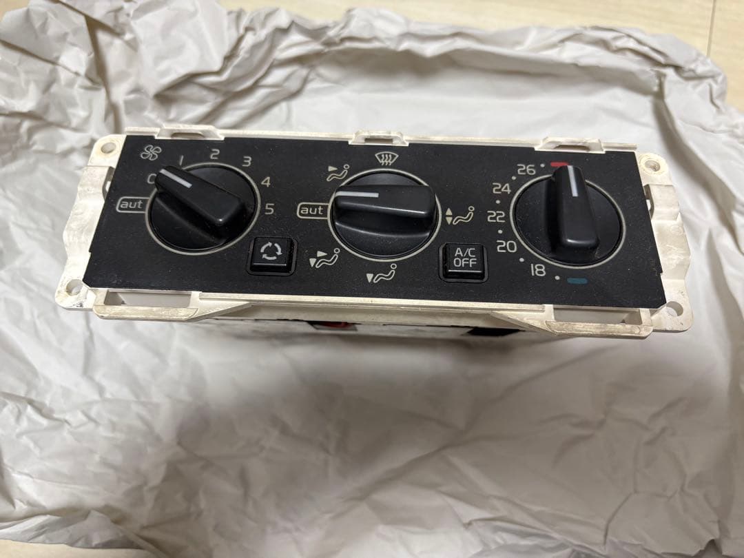パーツ Volvo 940 A/C ECC Climate Control Unit