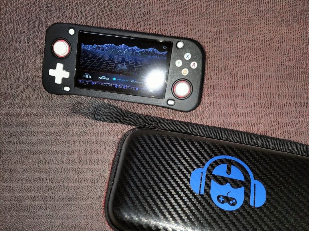 ゲーム機 黒 レトロ キャリングケース付き