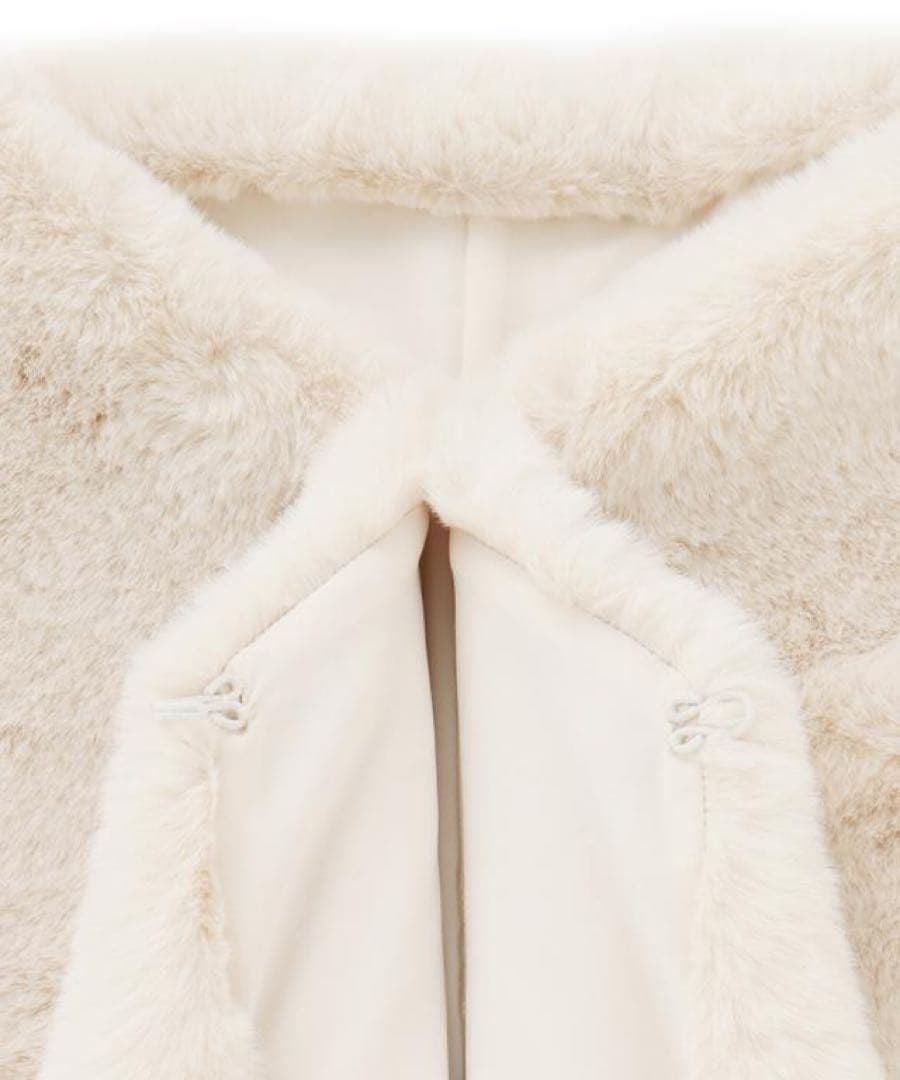 新品未使用 JENNE リッチボリュームファーケープ