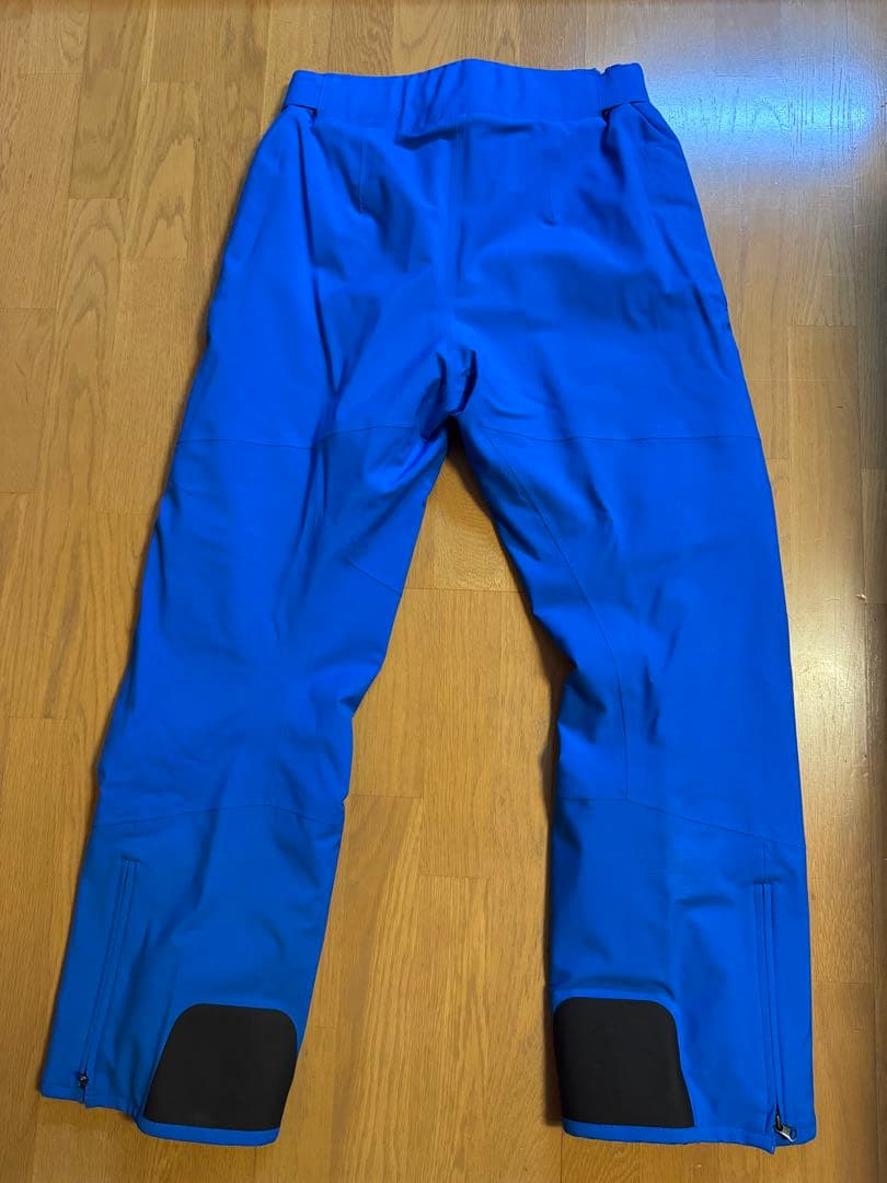 オンヨネ　REXXAM STOCKLI スキーウェア