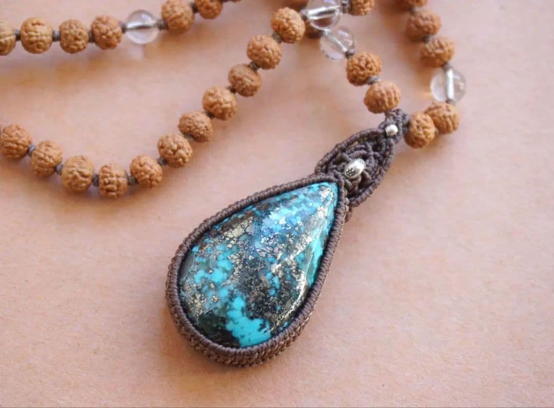 special collectionイラン産ターコイズ　マクラメロングネックレス