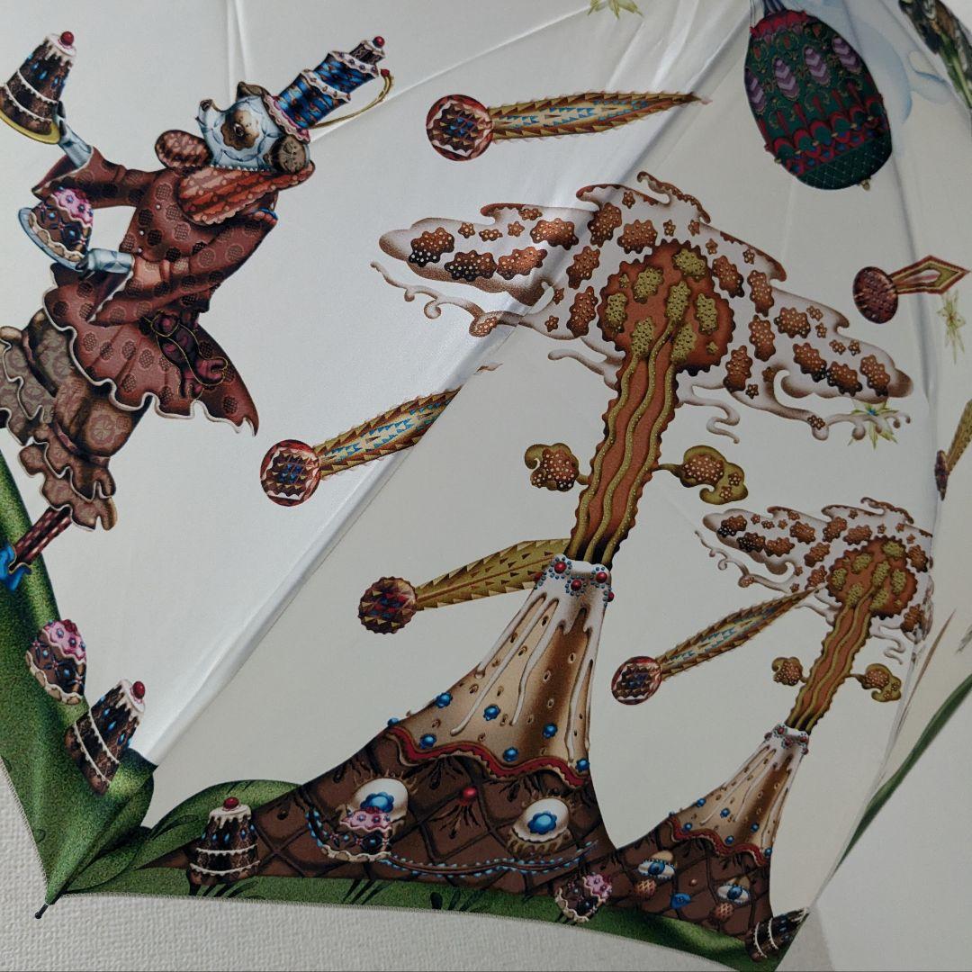 クラウス　ハーパニエミ　絵画のような折りたたみ雨傘　白