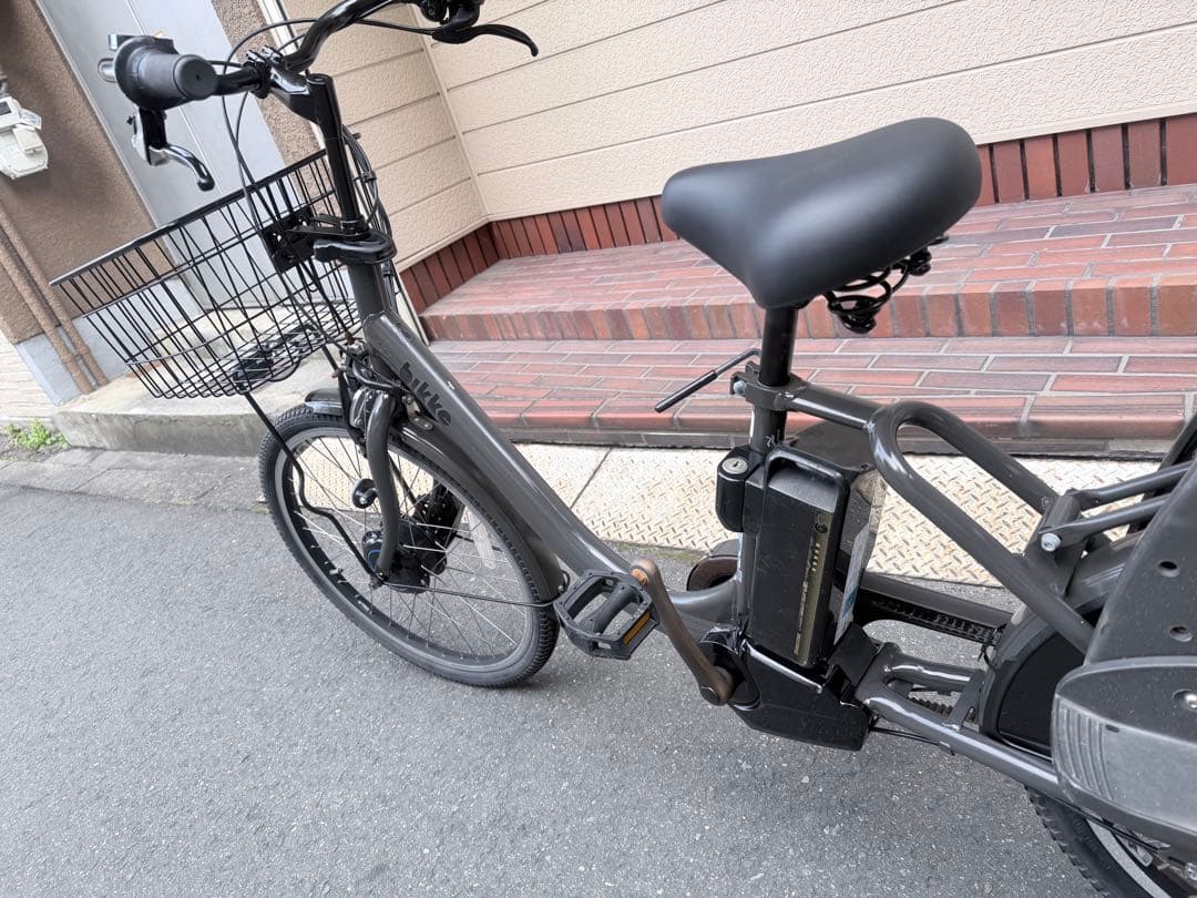 子供乗せ　ブリヂストン　Bikke 電動アシスト自転車 チャイルドシート付き