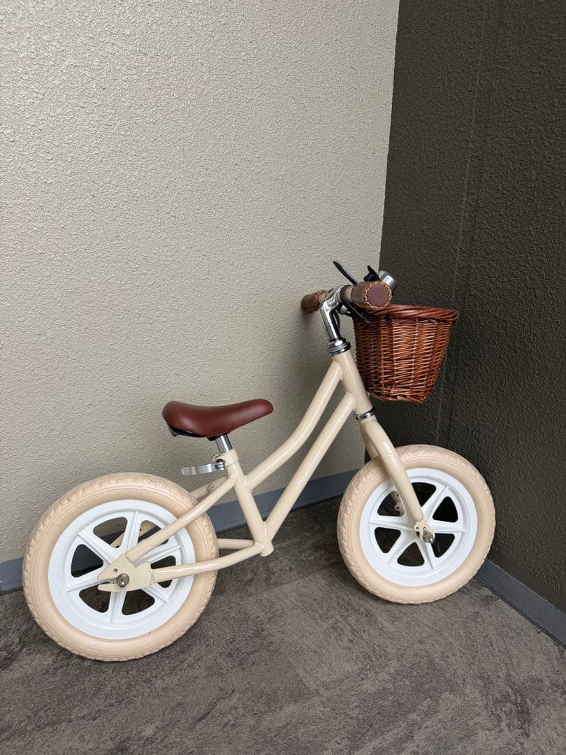 バランスバイク クリーム