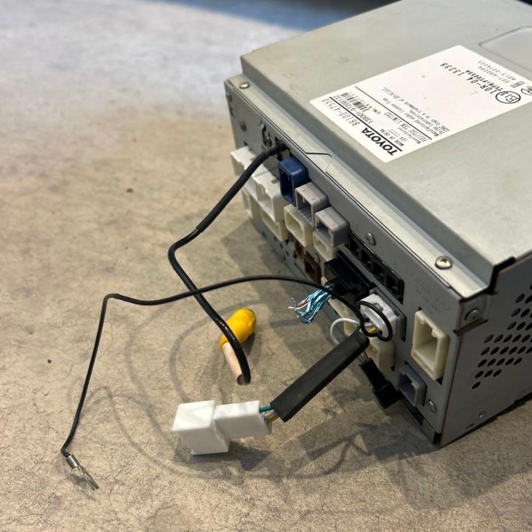 50プリウス　純正ナビ　9インチ　車　トヨタ　美品　最終値下げ