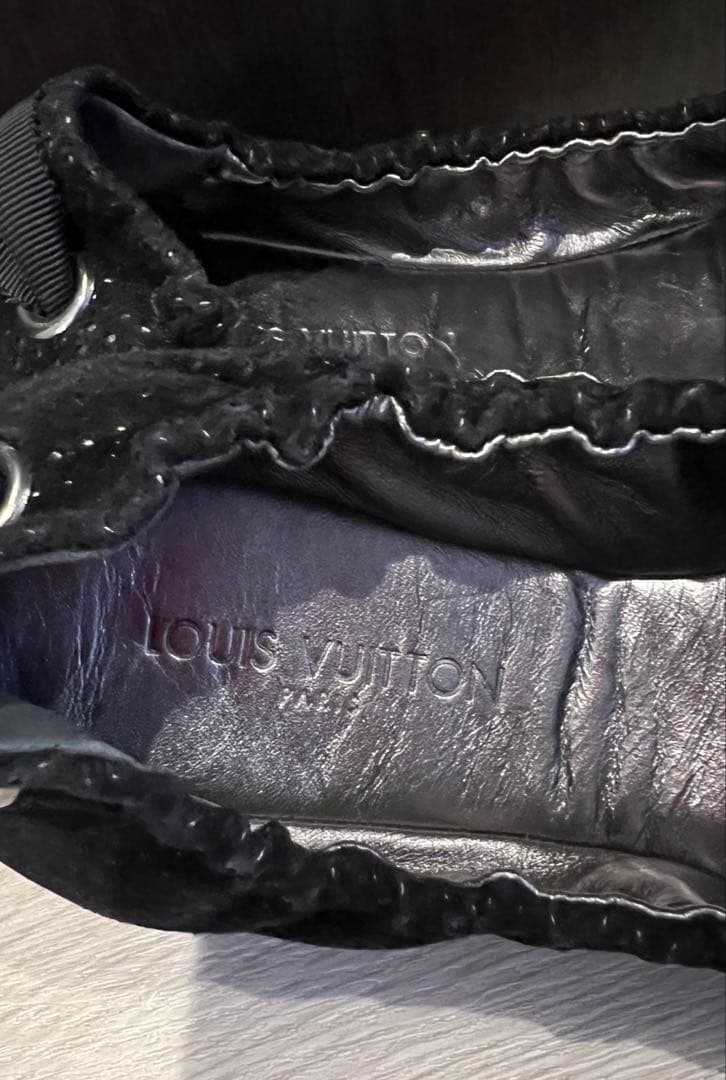 ルイヴィトン バレエシューズ LV 黒 刻印あり 靴 LOUIS VUITTON