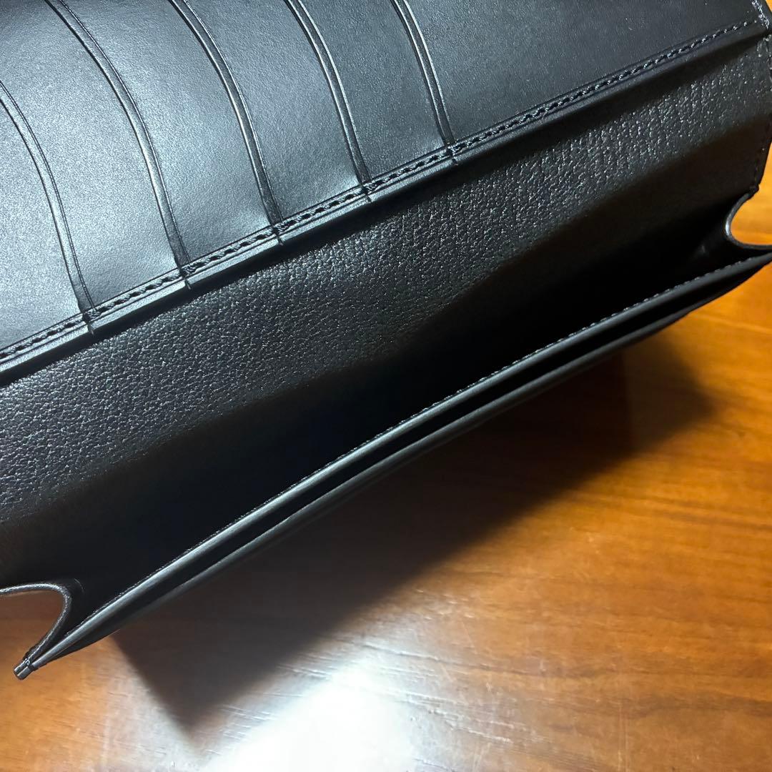 【新品未使用】馬車道今井 ヌバッククロコダイル二つ折り長財布