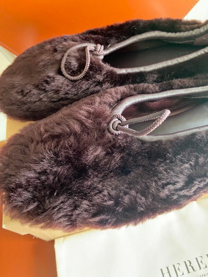 HEREU へリュー　ファー　バレエ フラットシューズ　ボルドー　38 ムートン