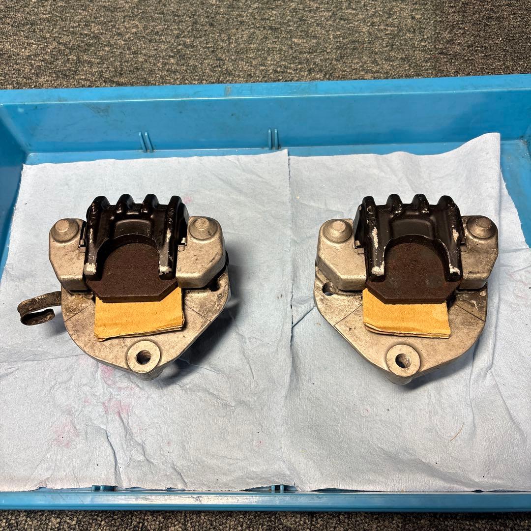 CB750F 900F fourⅡ ブレーキキャリパー L/Rセット