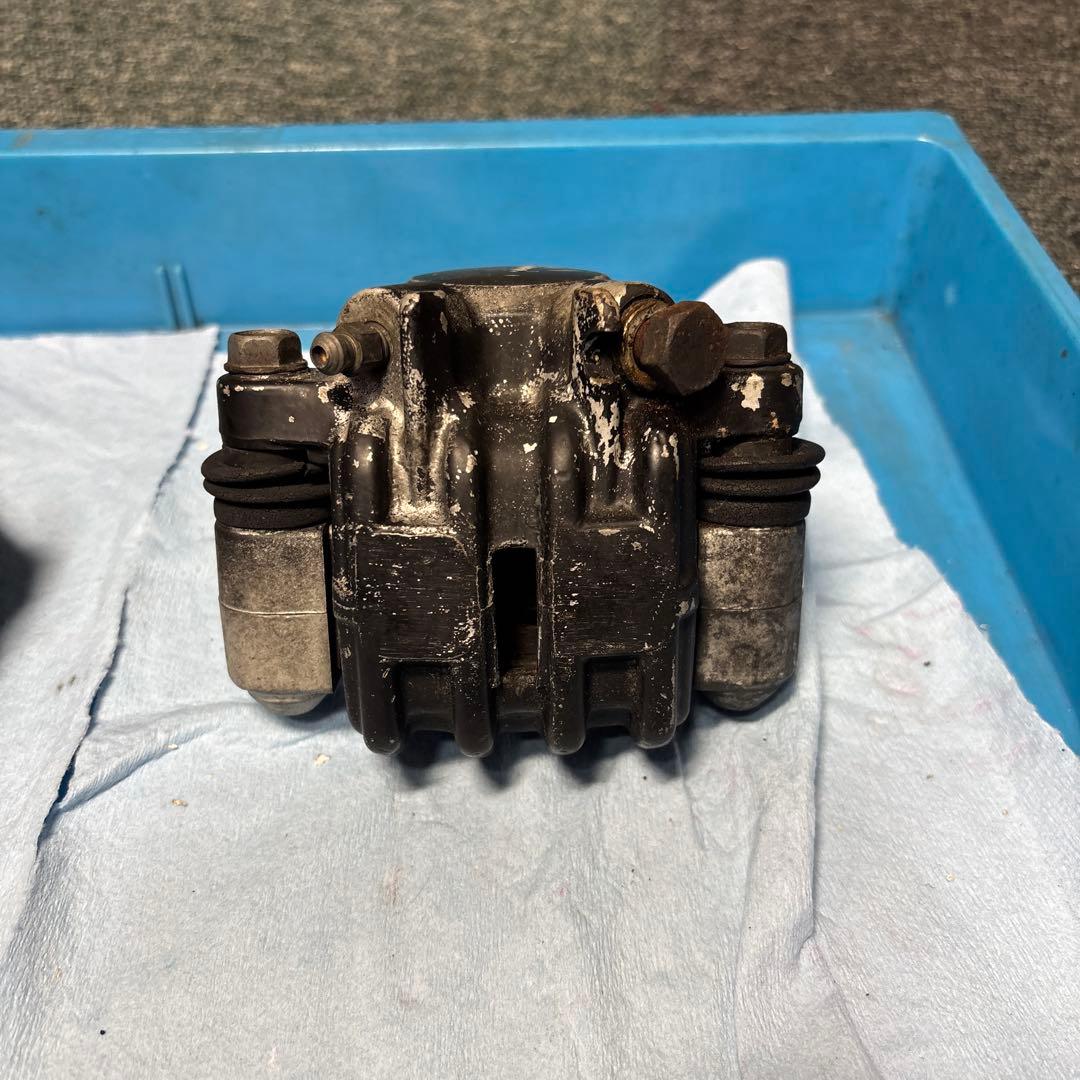 CB750F 900F fourⅡ ブレーキキャリパー L/Rセット