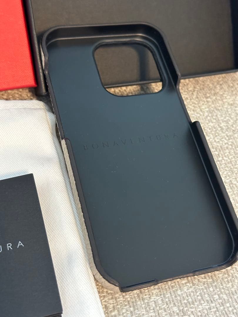 新品　BONAVENTURA iPhone14Pro グレージュ