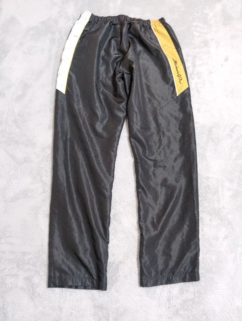 MizunoProミズノプロ ナイロンフルジッパー ジャケット 黒金Oサイズ上下