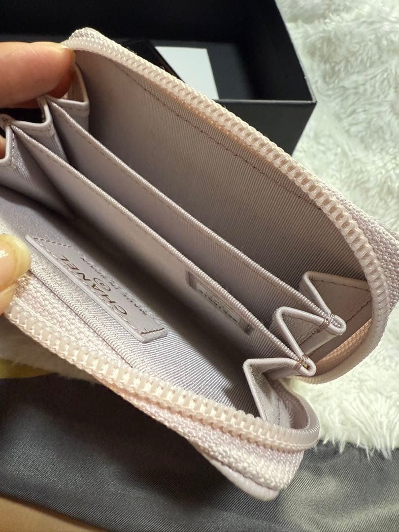 【新品未使用】CHANELボーイシャネル Vステッチケース