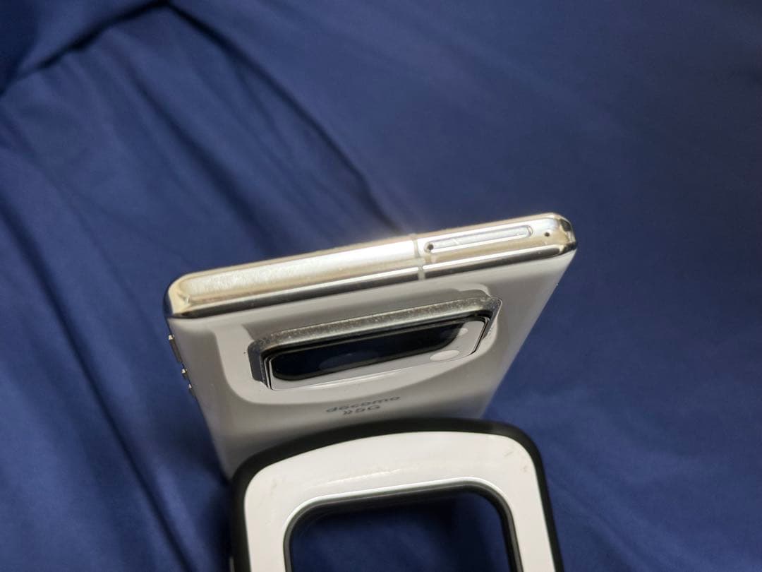 AQUOS R6 SH-51B 5G ドコモ