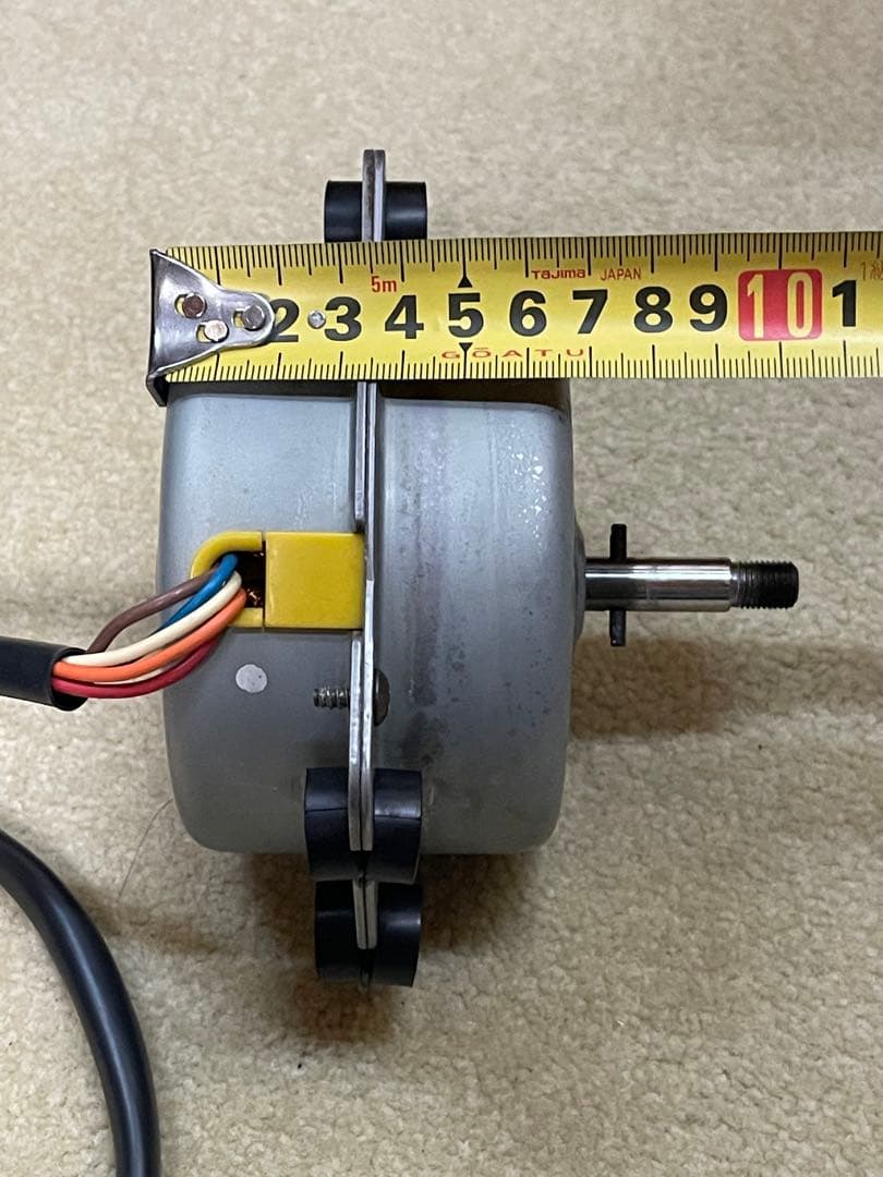 富士工業レンジフードゴムブッシュ付3速モーター中古再生品品番90215161