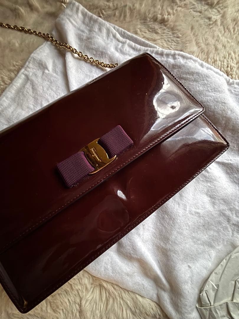 Salvatore Ferragamoバラ　ミニバッグ