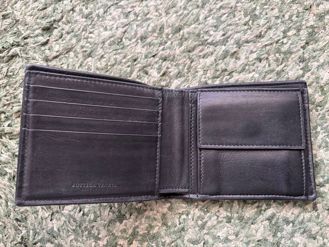 ボッテガべネタ　２つ折り　財布