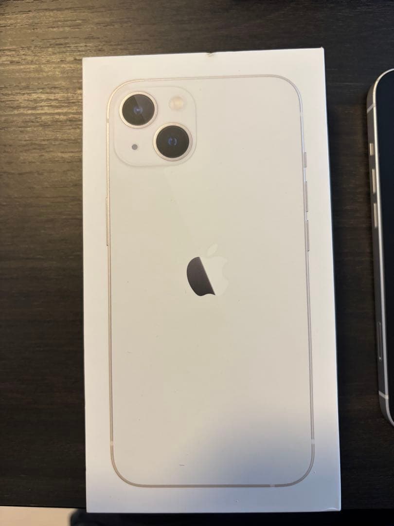 Apple iPhone 13 ホワイト 本体 SIMフリー