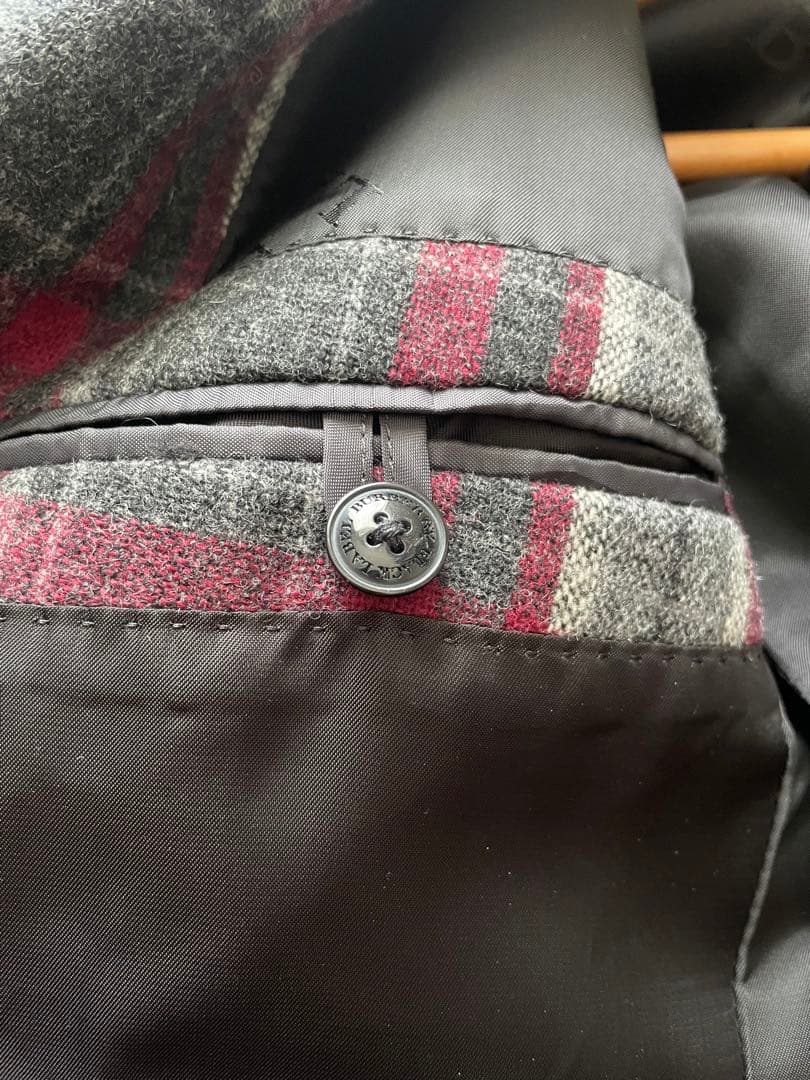 新品同様バーバリーブラックレーベルジャケットMサイズ