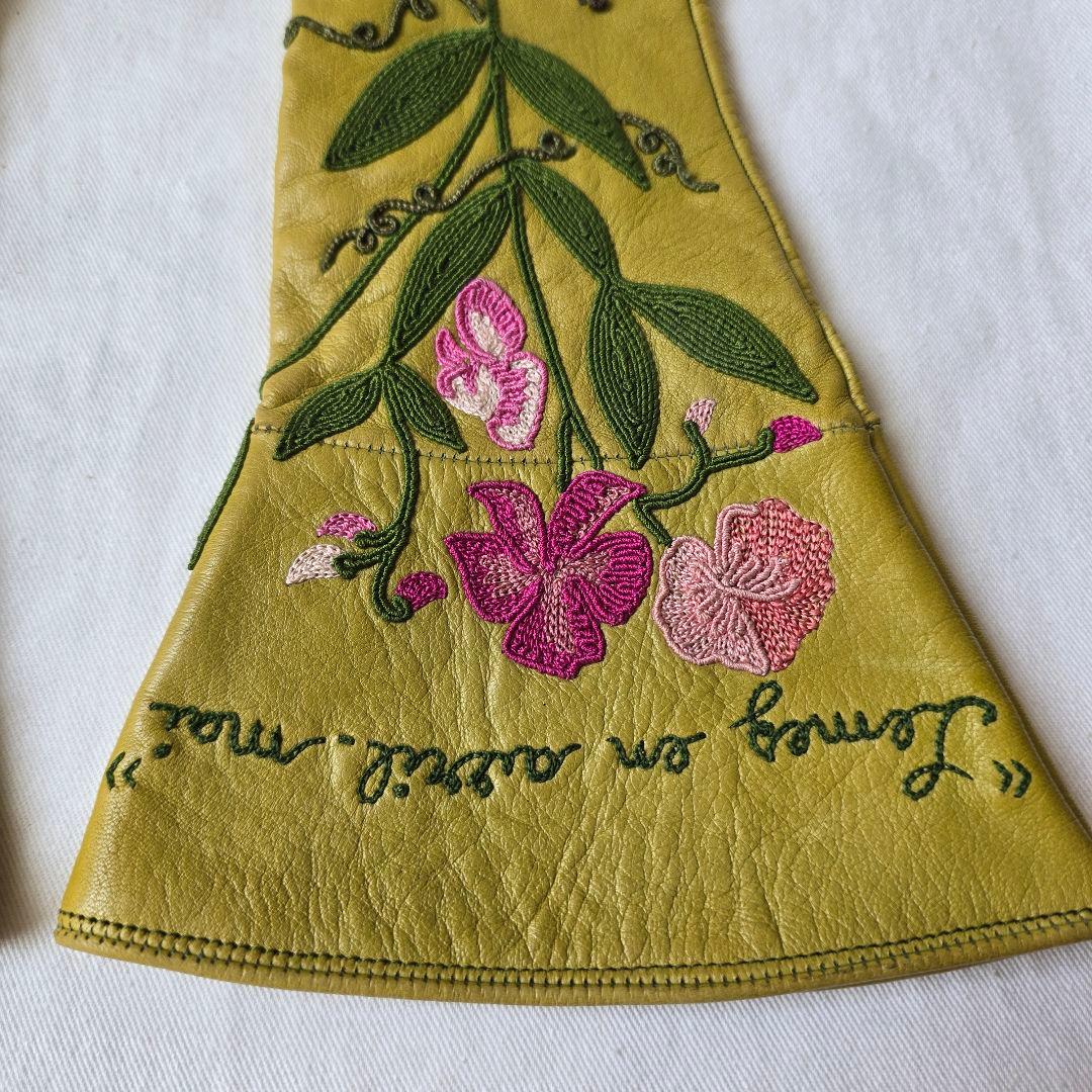 ISABEL CANOVAS フランスヴィンテージ　刺繍レザー手袋&ベルトセット