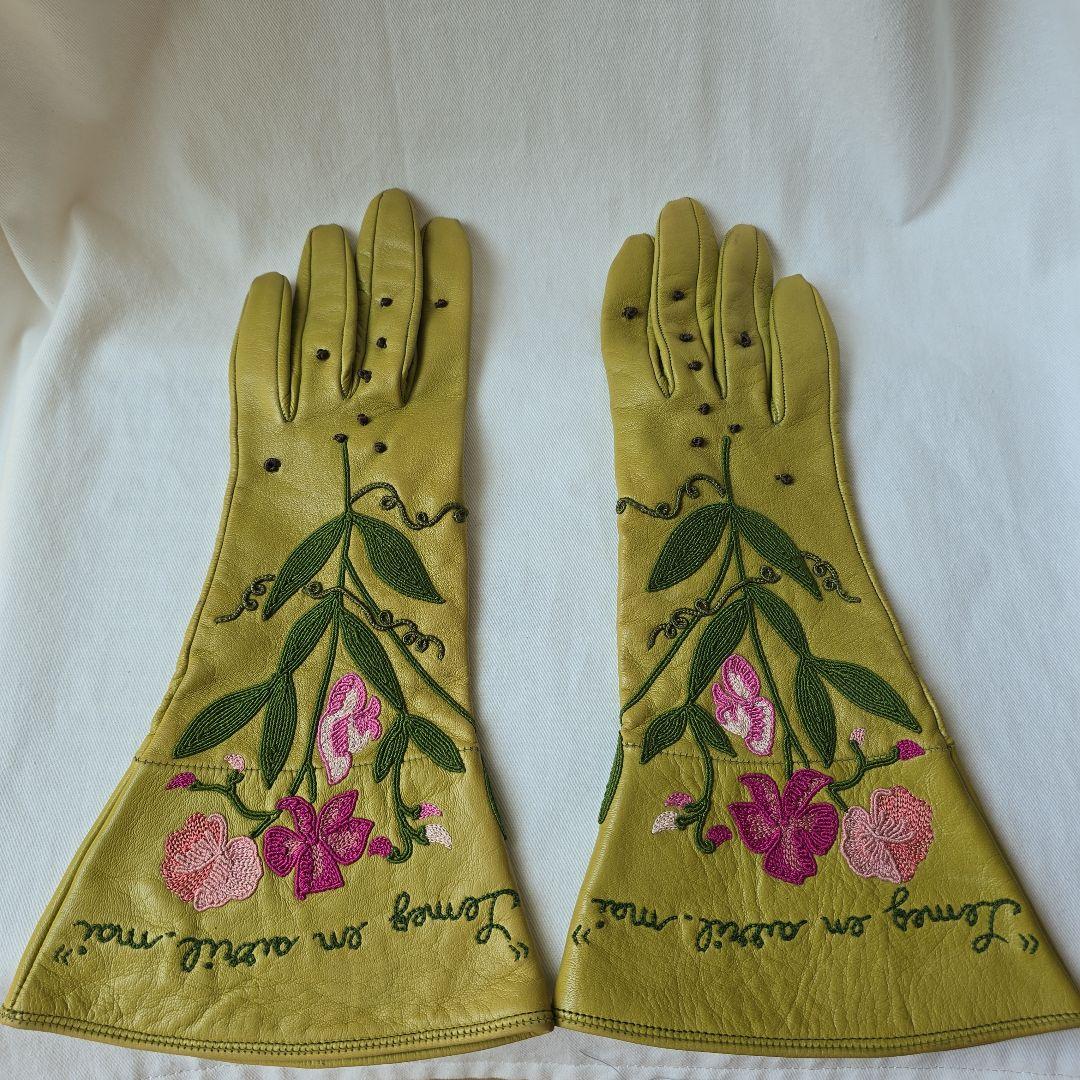 ISABEL CANOVAS フランスヴィンテージ　刺繍レザー手袋&ベルトセット