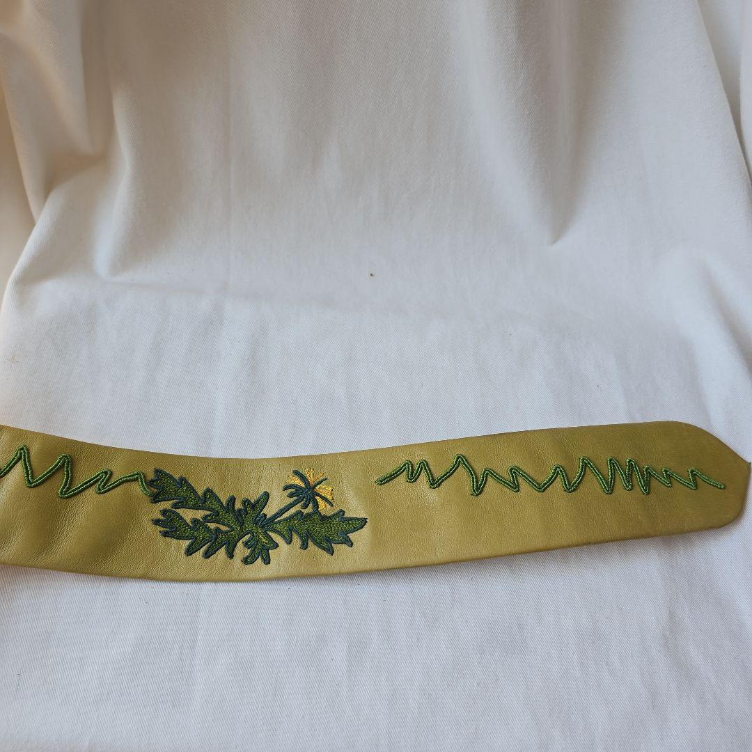 ISABEL CANOVAS フランスヴィンテージ　刺繍レザー手袋&ベルトセット