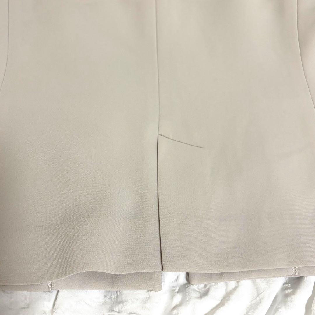 23区 トリアセダブルジョーゼット ノーカラージャケット 40 L ベージュ