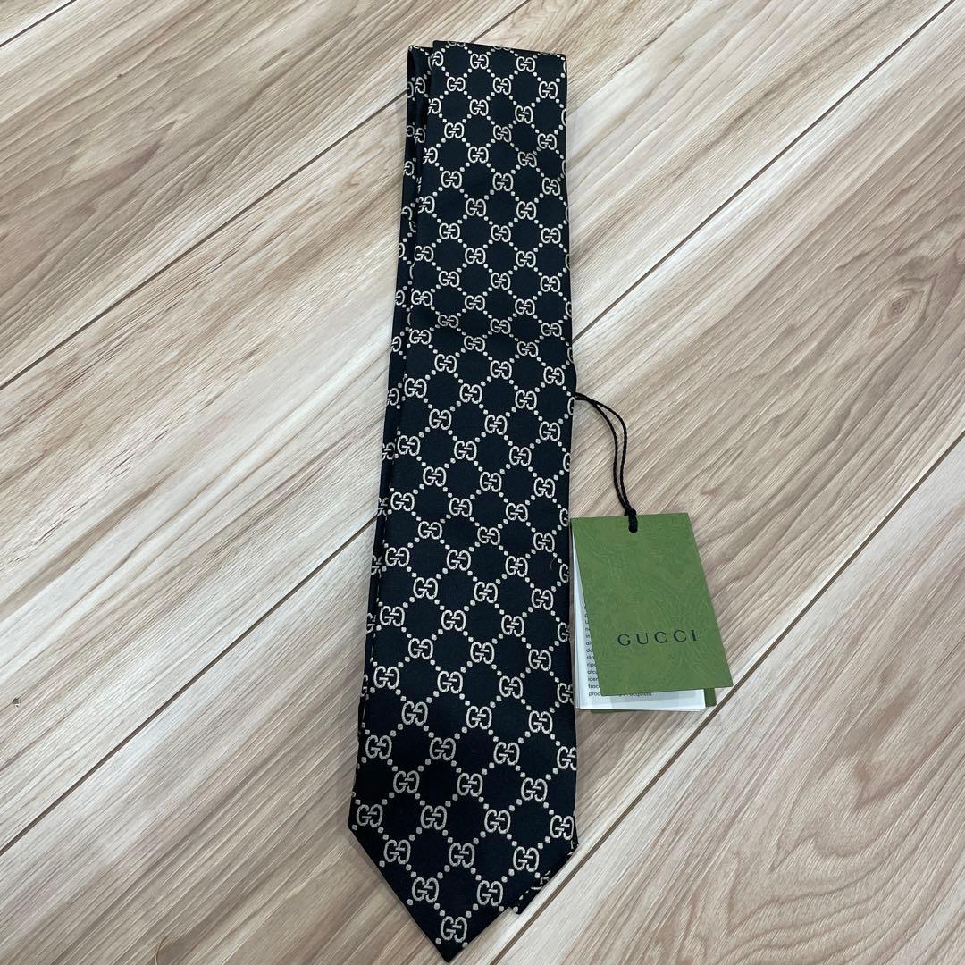 新品！未使用！GUCCI シルク ネクタイ ブラック GGロゴ