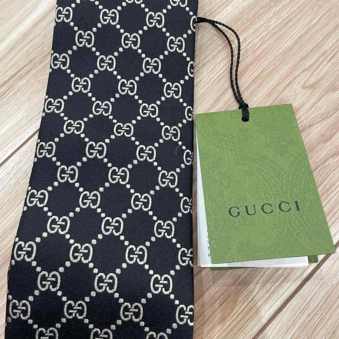 新品！未使用！GUCCI シルク ネクタイ ブラック GGロゴ
