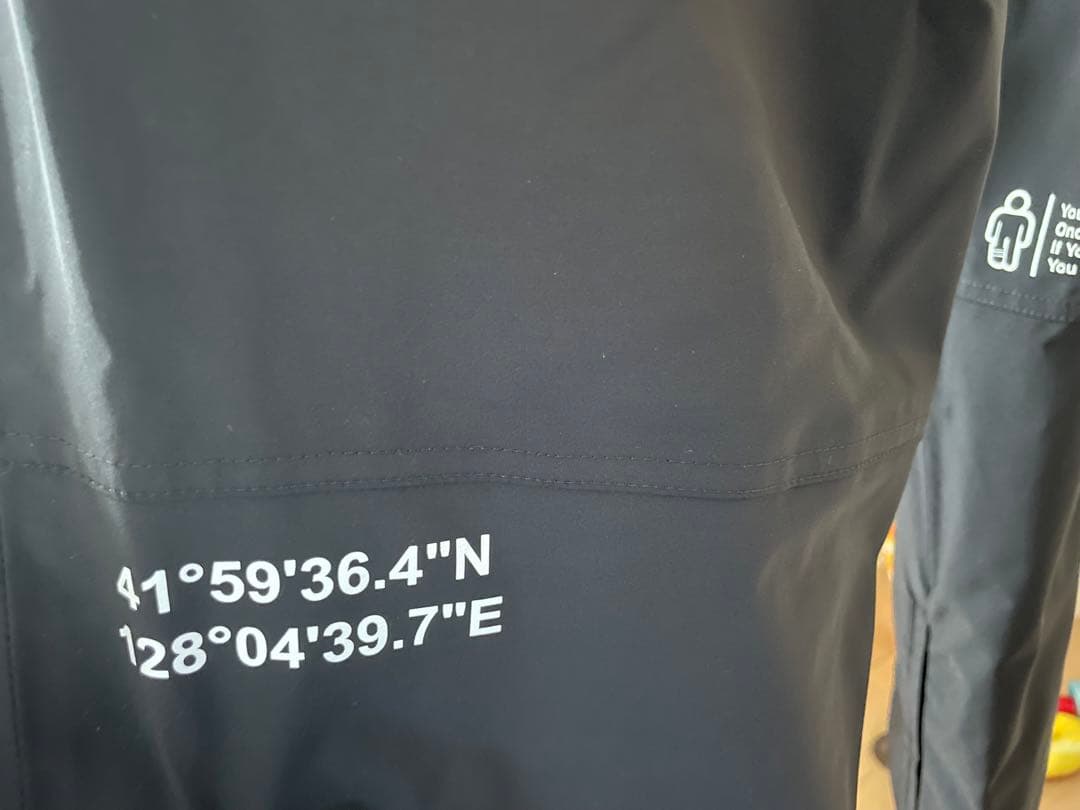 ROMP 韓国ブランド スノボウェア