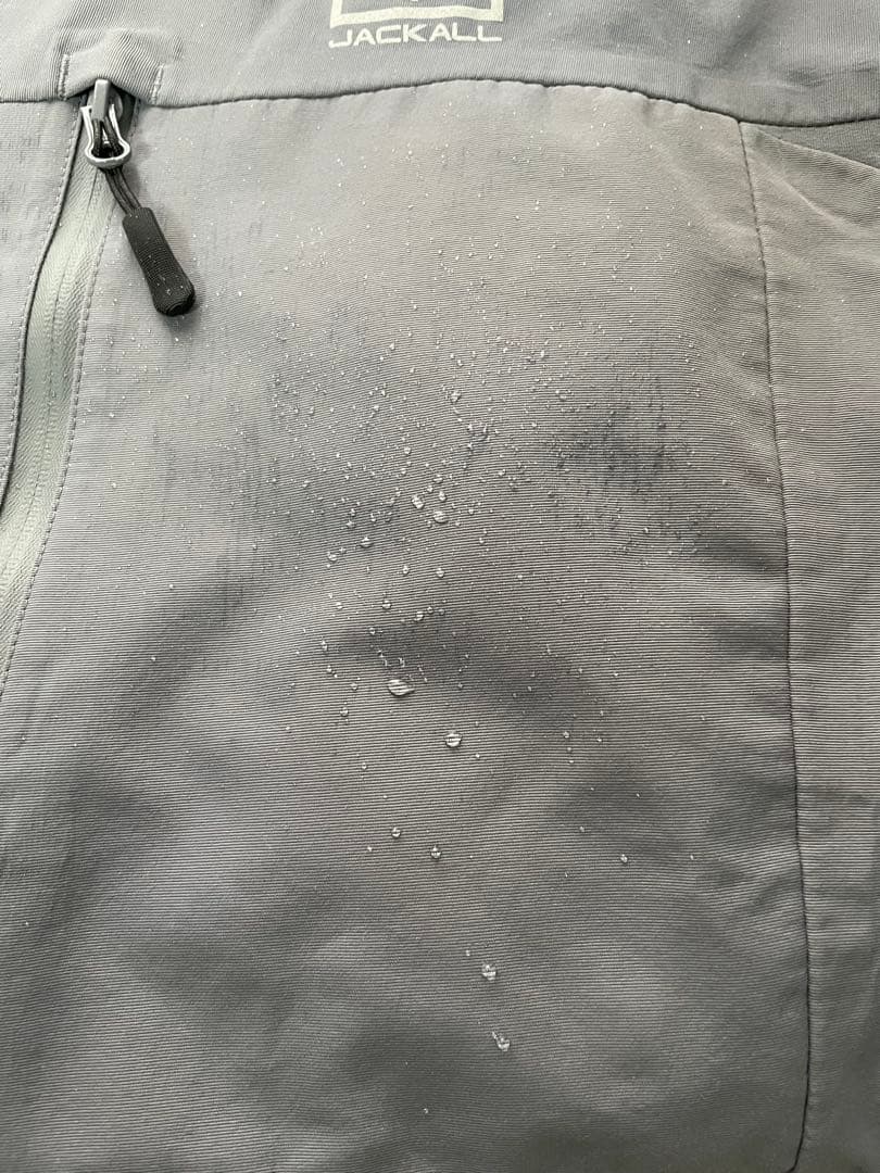 ジャッカル　ハードシェルジャケット　透湿洗浄　撥水処理済み　アイスグレー