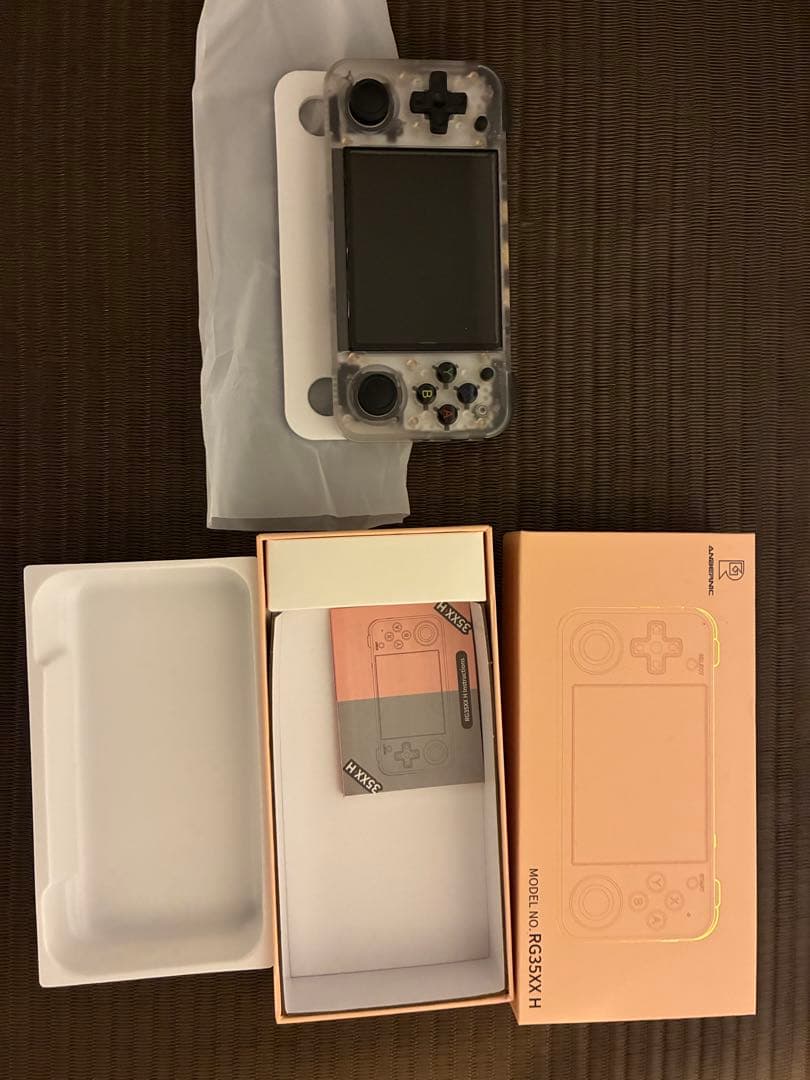 ANBERNIC RG 35XXHとRG35XXSPの二台セット