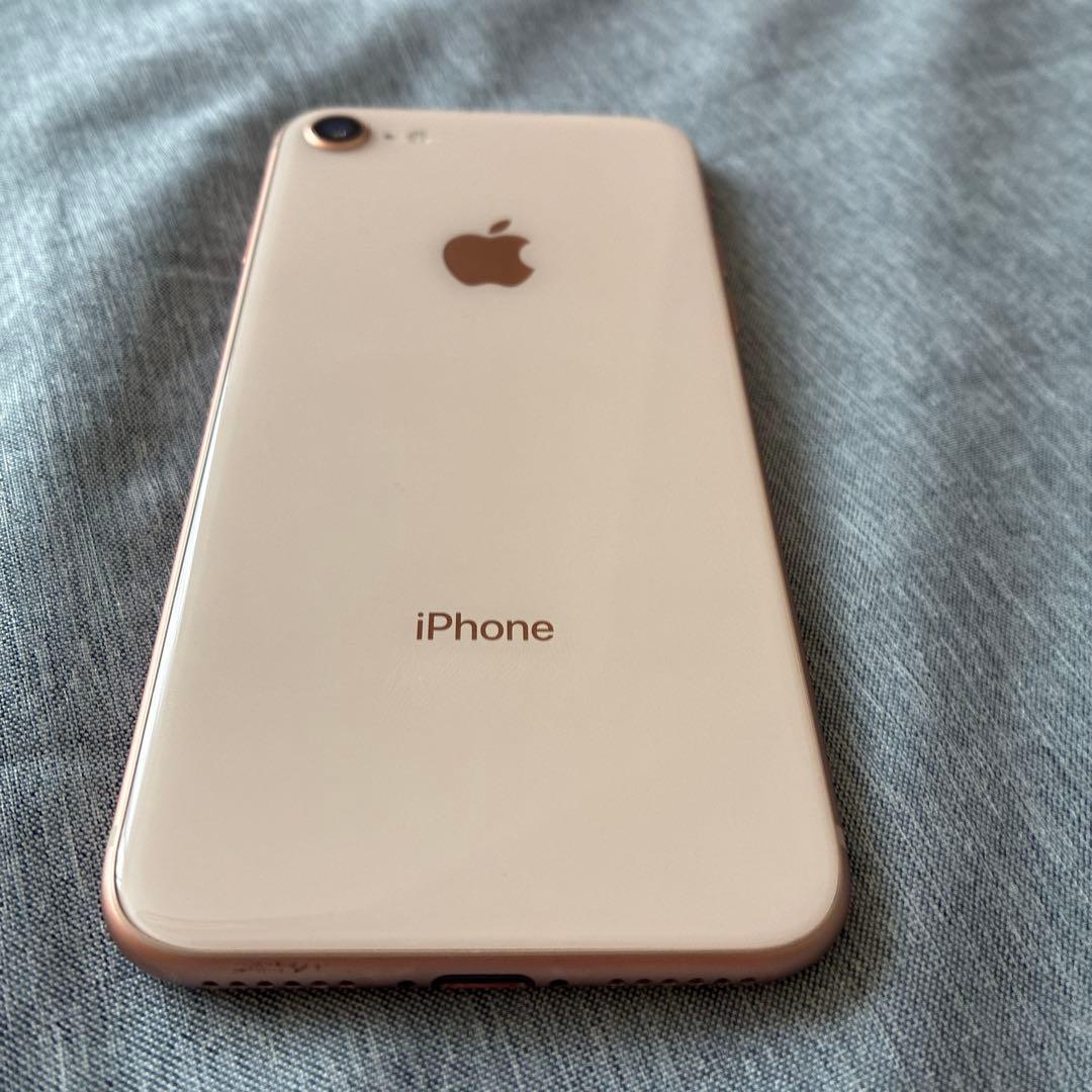 2023年購入Apple iPhone 8 ゴールドAmazon整備品