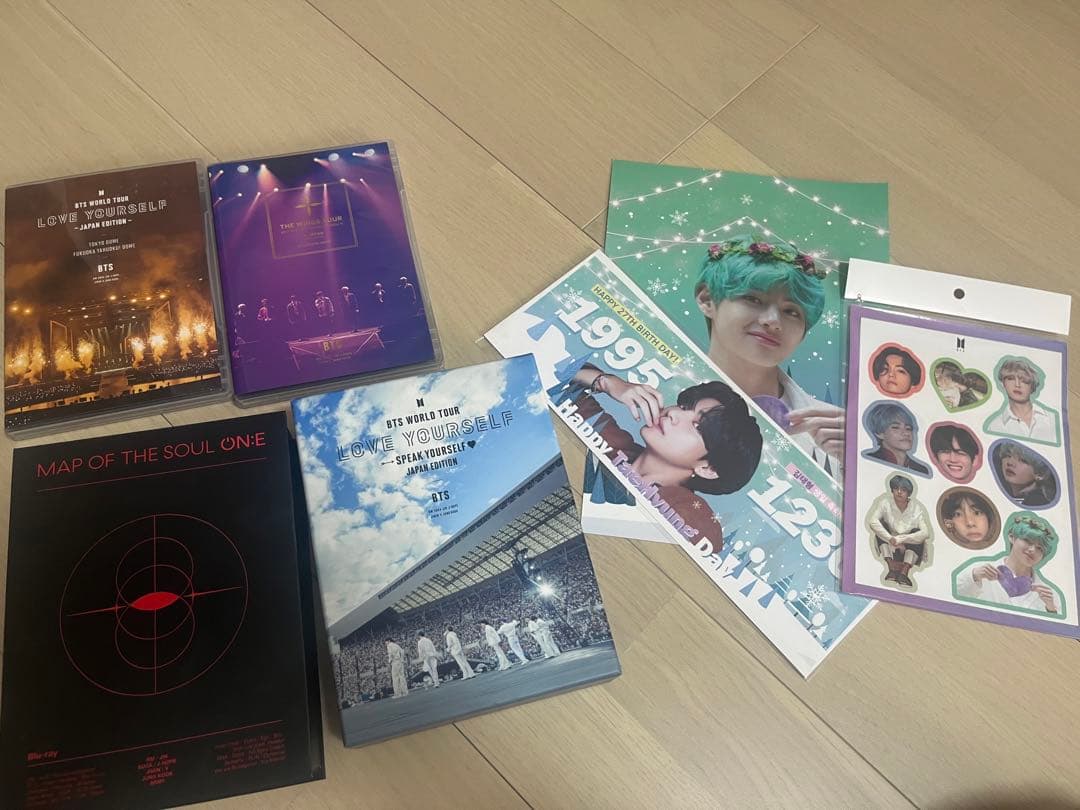 BTS Blu-rayライブDVD4本　テテポスター等グッズ付き