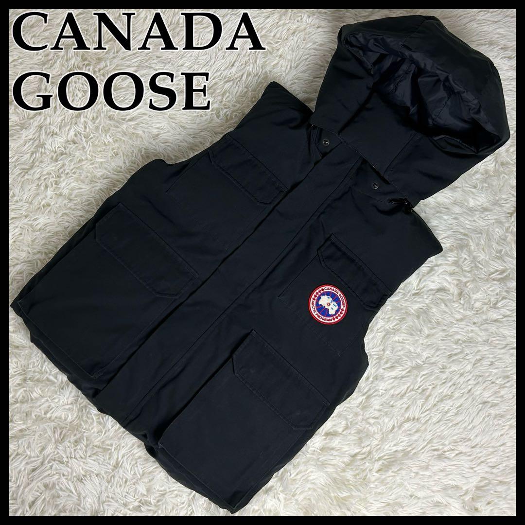【極美品・最高級】カナダグース ワッペン刺繍ロゴ ダウンベスト ブラック 黒