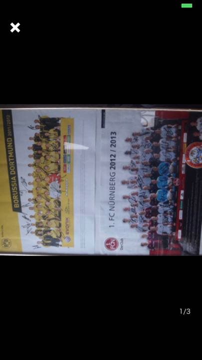 直筆サイン入りポスター2枚