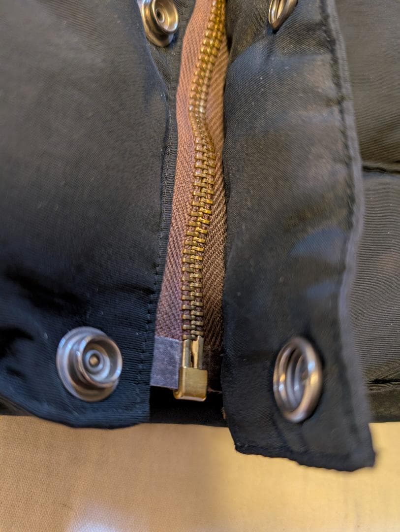 SUGAR CANE（シュガーケーン）のレザーヨークダウンベスト