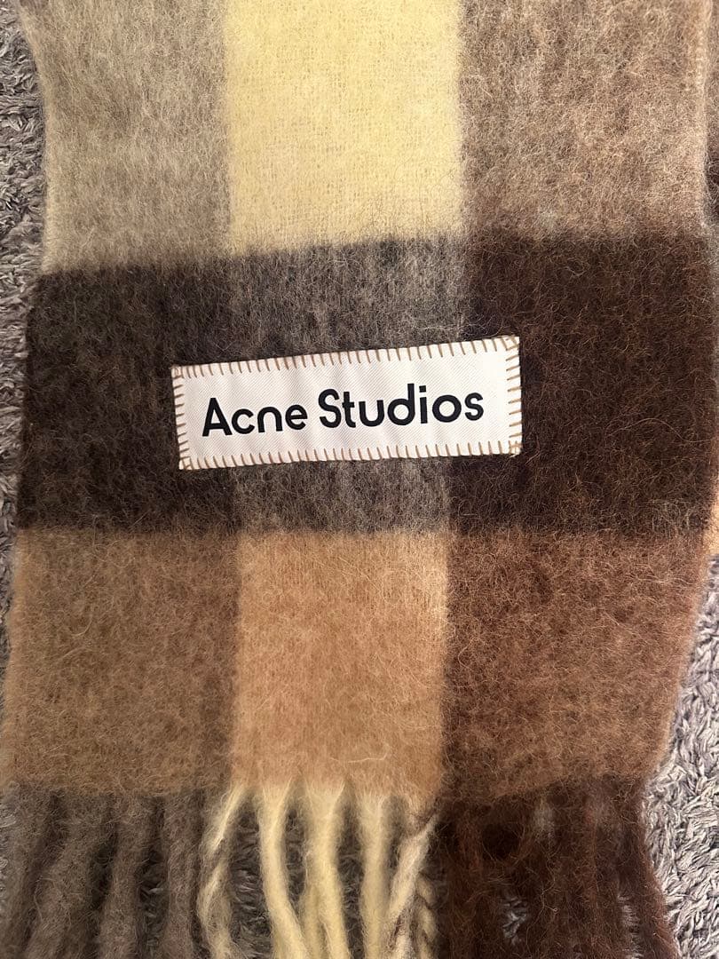 トゥモローランド購入 AcneStudios モヘアマフラー