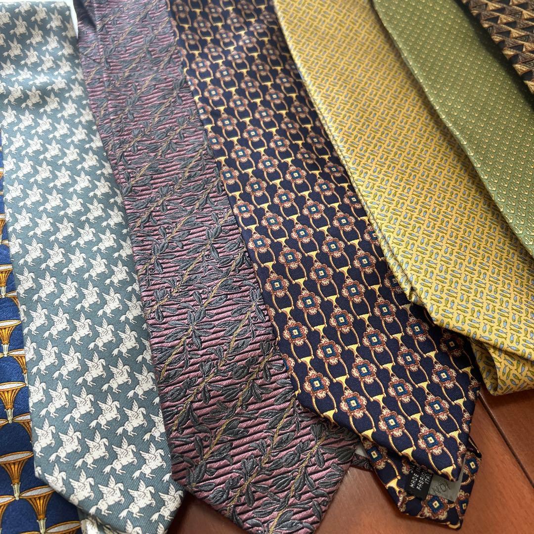 ブランドネクタイ12本まとめ売りシルク エルメス　フェラガモなど