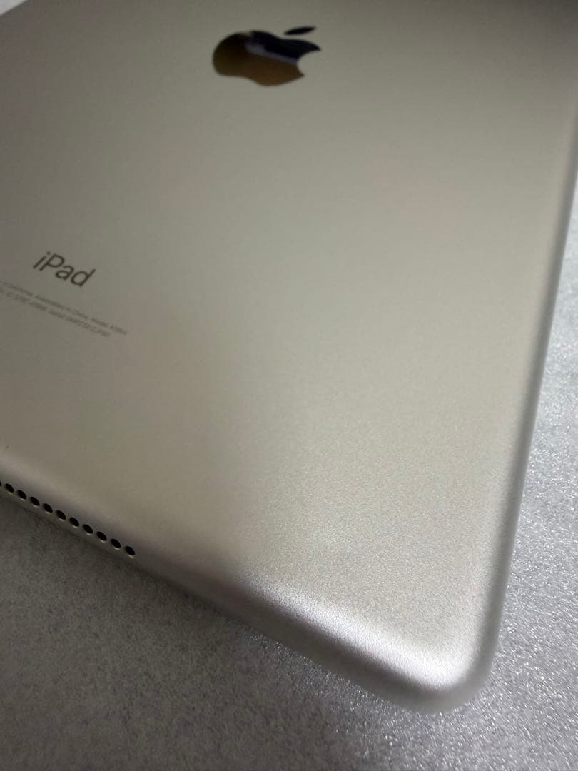 iPad 第6世代 32GB バッテリー最大容量:96%