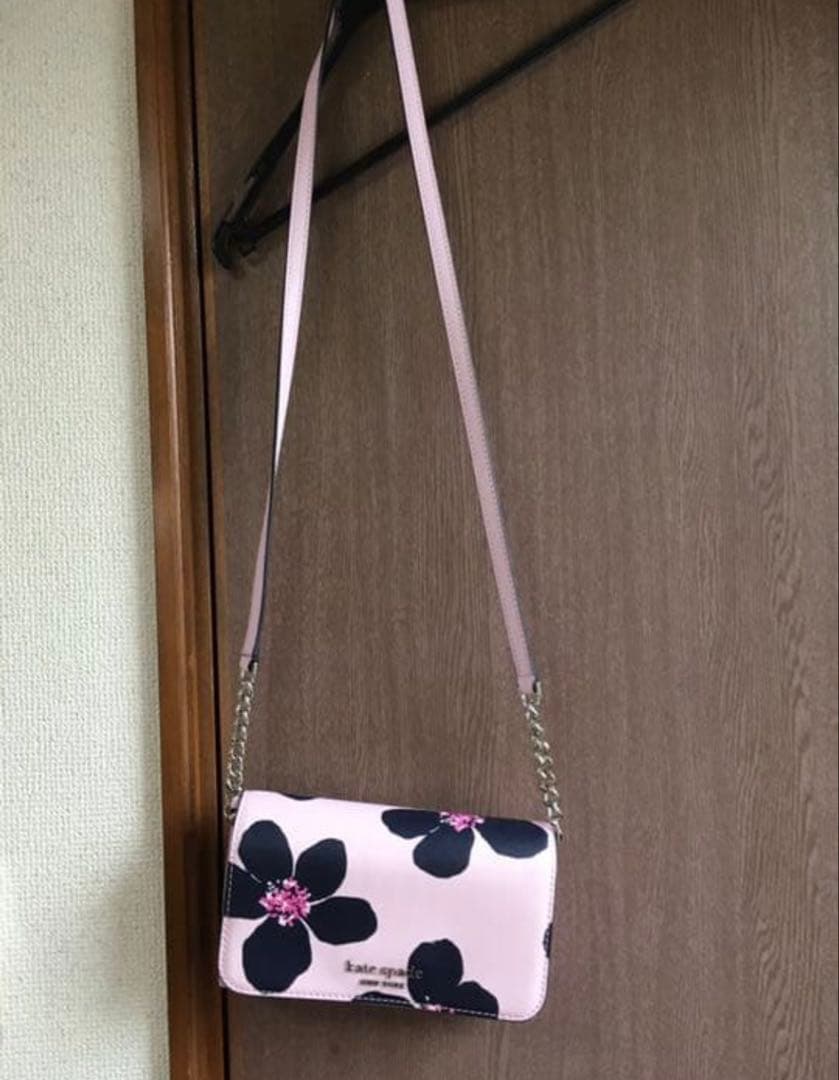 ケイトスペード 　キャメロングランドフローラ　フラップバッグ