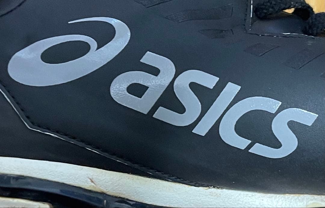 イチロー　2014年ゲーム実使用サイン入りスパイク　サイン入り証明書付き