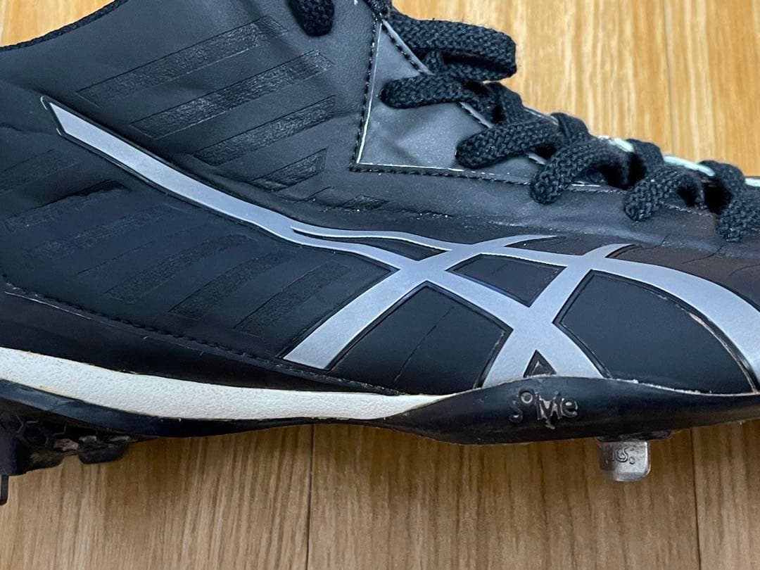 イチロー　2014年ゲーム実使用サイン入りスパイク　サイン入り証明書付き