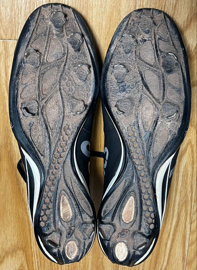 イチロー　2014年ゲーム実使用サイン入りスパイク　サイン入り証明書付き