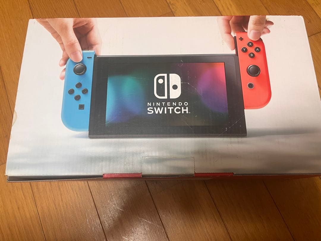 Nintendo Switch 本体 赤青ジョイコン