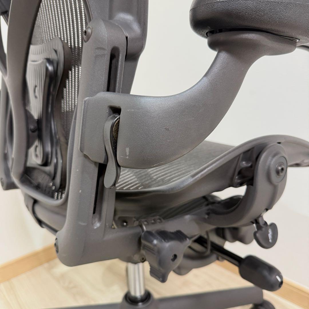 【送料込み】ハーマンミラー アーロンチェア クラシック Bサイズ