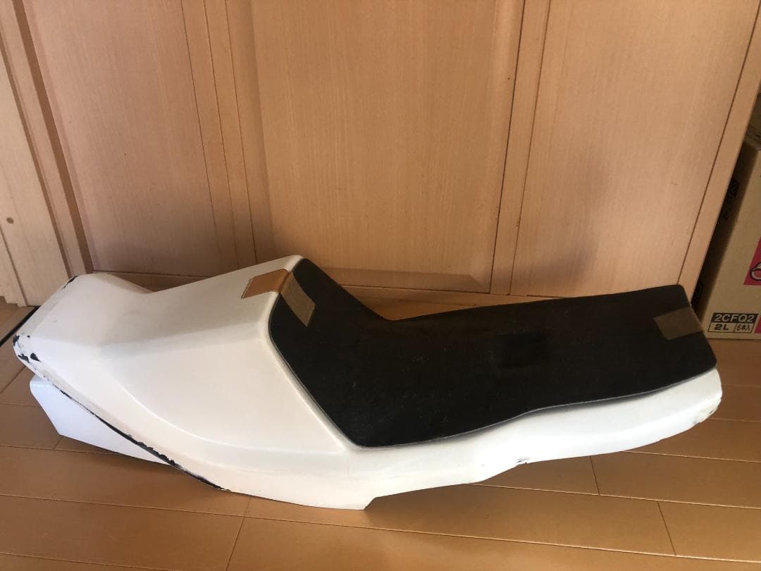 ひ　さん専用　メーカー不明　シングルシートカウル　FRP