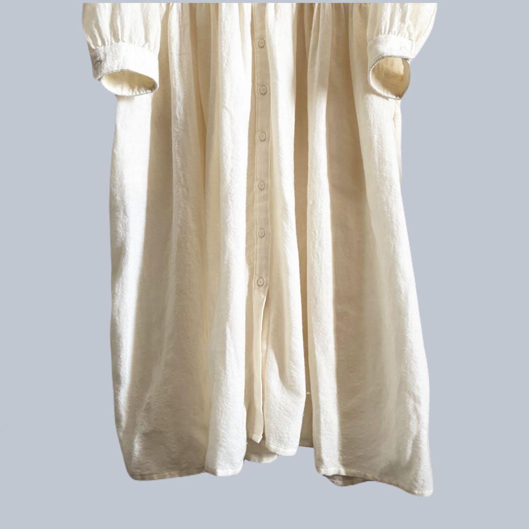 【maison de soil】　ウールバンドカラーエンブロイダリーワンピース