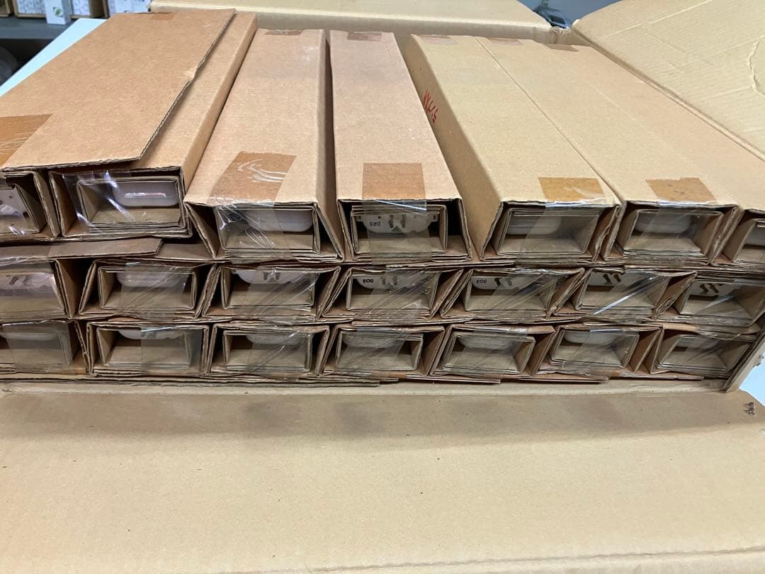 TOSHIBA FPL36EX-N 36ワット コンパクト形蛍光灯　40本セット