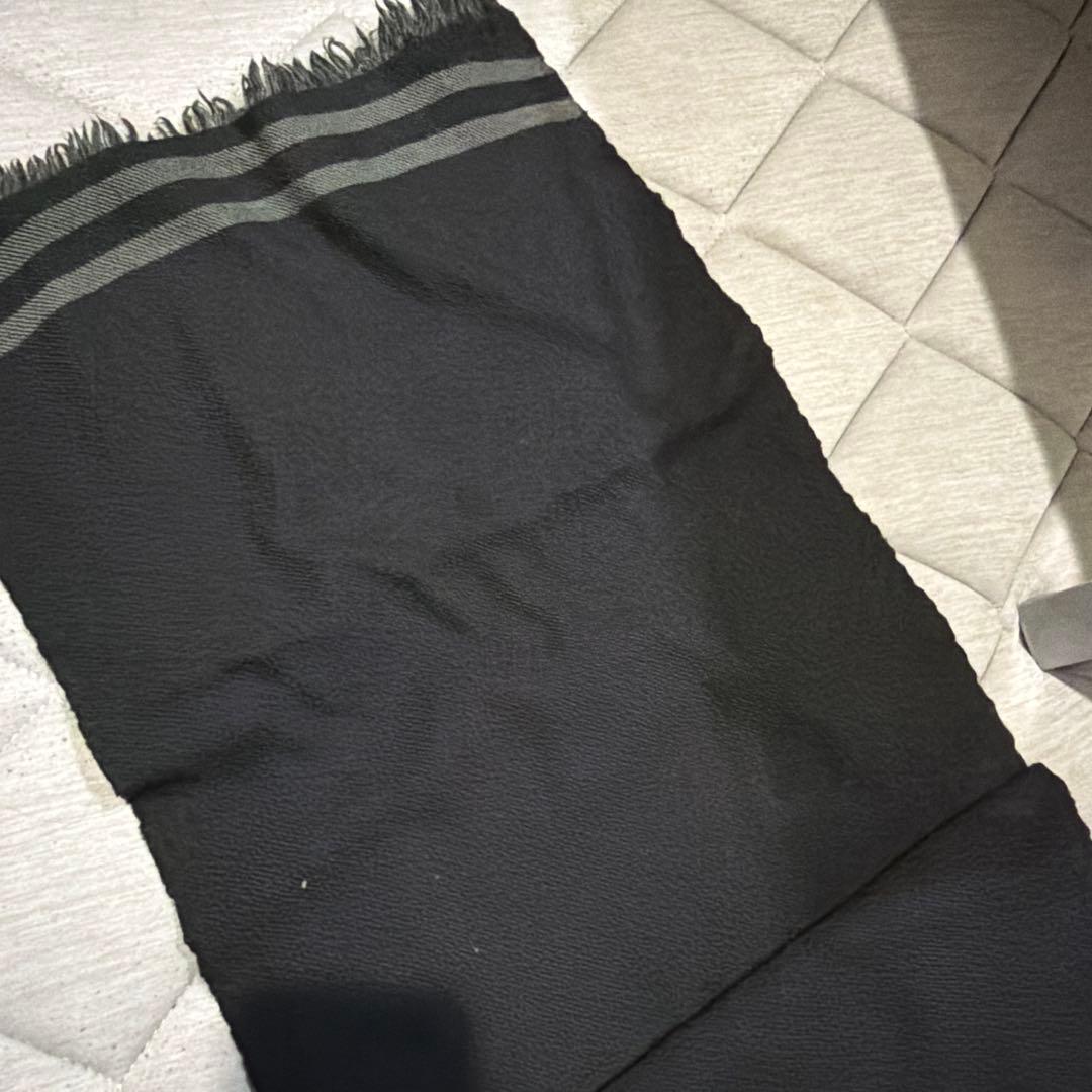 GUCCIマフラー　ブラック